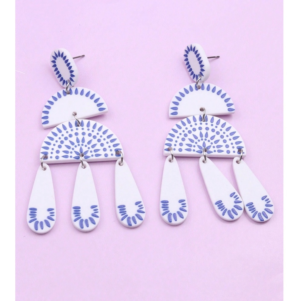 Boho Lightweight Statement Earrings - Picture 2 of 3